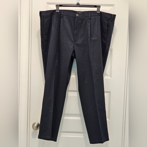 Dockers Signature Khaki, EUC, Size 50 - Picture 2 of 6